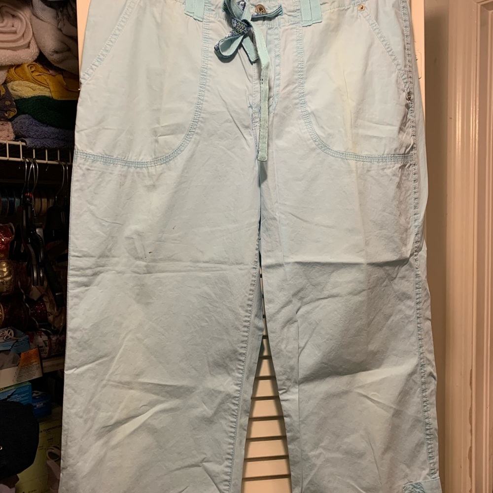 Capris - Picture 3 of 7